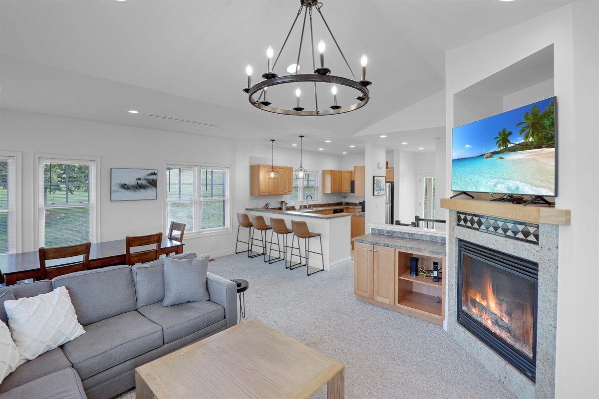 13 Greenscapes Ln ##9 - Photo 5 of 17