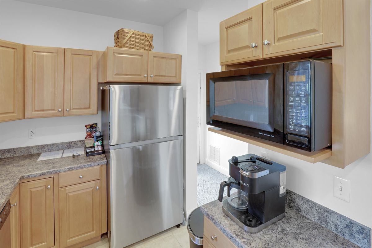 13 Greenscapes Ln ##9 - Photo 7 of 17