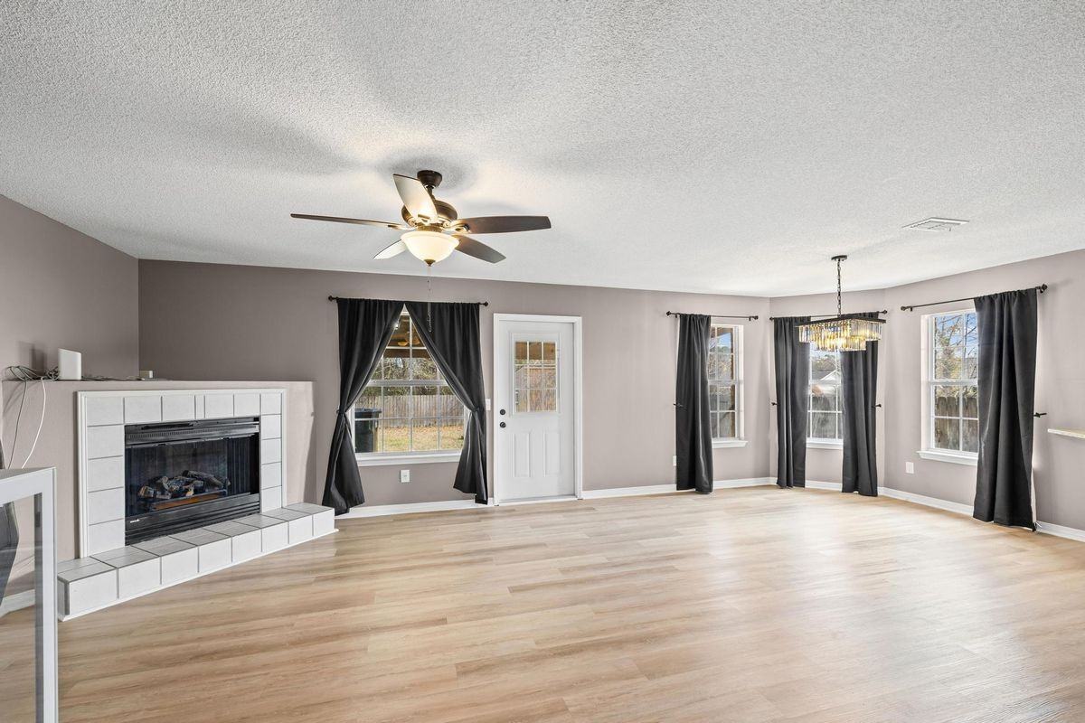 2544 Portobella Pl - Photo 3 of 25