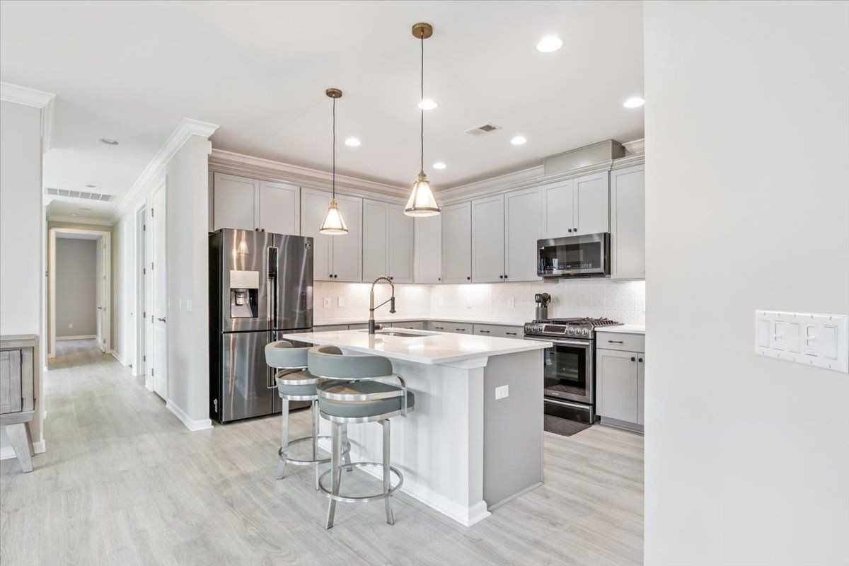 220 Landshark Blvd - Photo 6 of 9