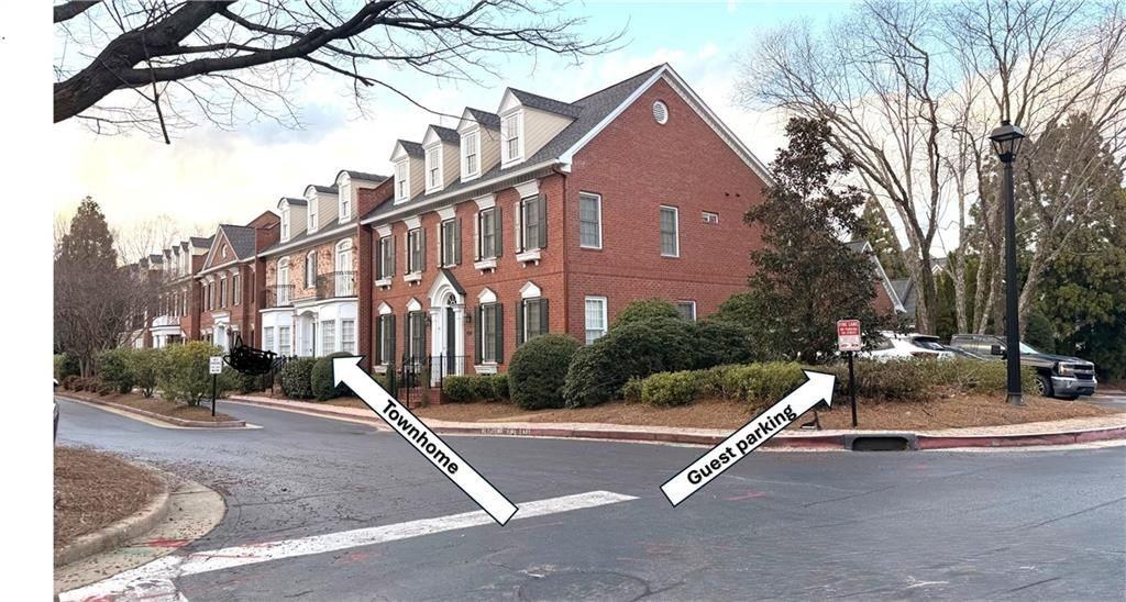 4738 Ivy Ridge Dr Se - Photo 4 of 50