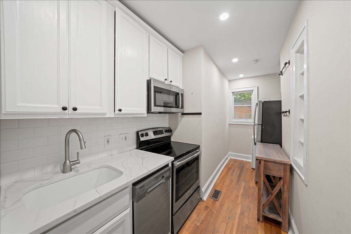 795 Ponce De Leon Pl Ne ##A2 - Photo 7 of 21