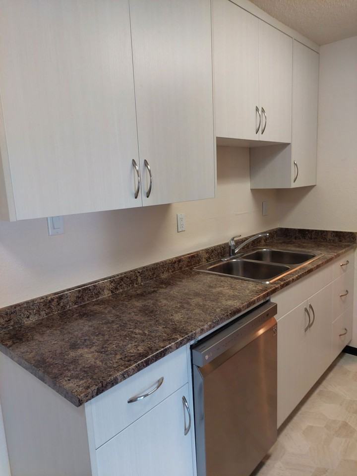 Wild Rose Apartments - Photo 5 of 10