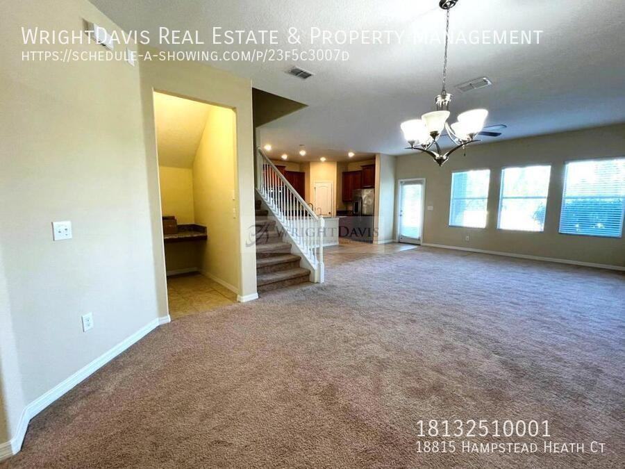 18815 Hampstead Heath Ct - Photo 3 of 31