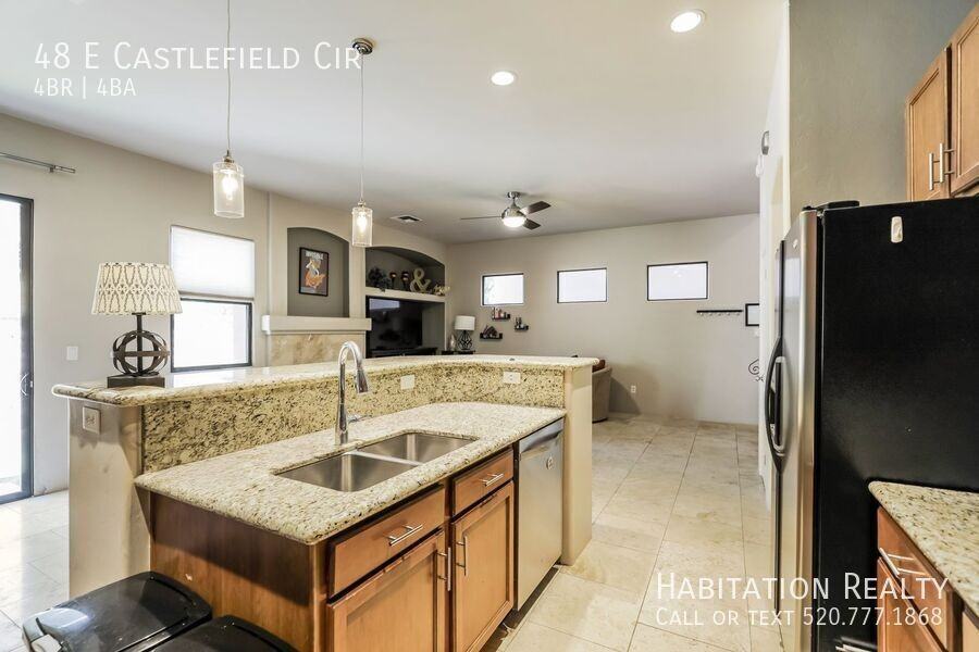 48 E Castlefield Cir - Photo 3 of 28