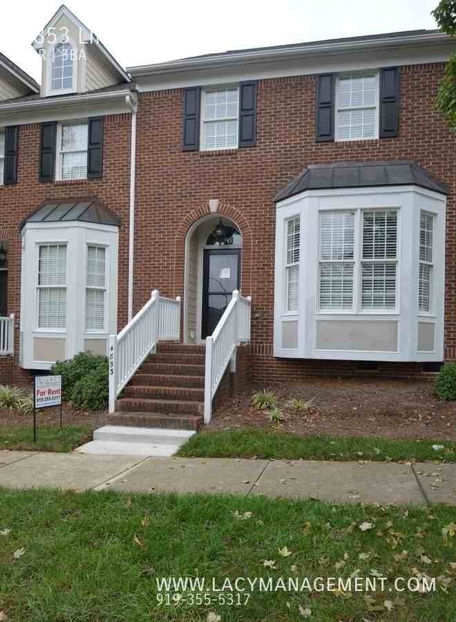 4853 Linksland Dr #1 - Photo 3 of 36