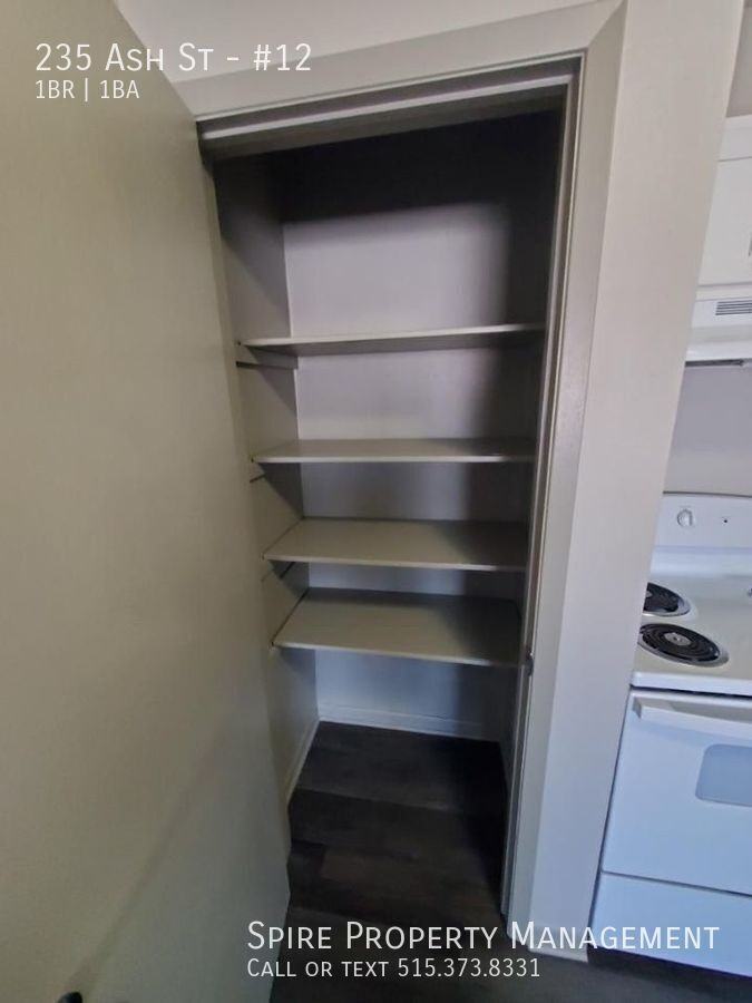 235 Ash St #12 - Photo 4 of 7