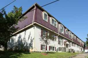 featured image of 1749 Liberty Rd