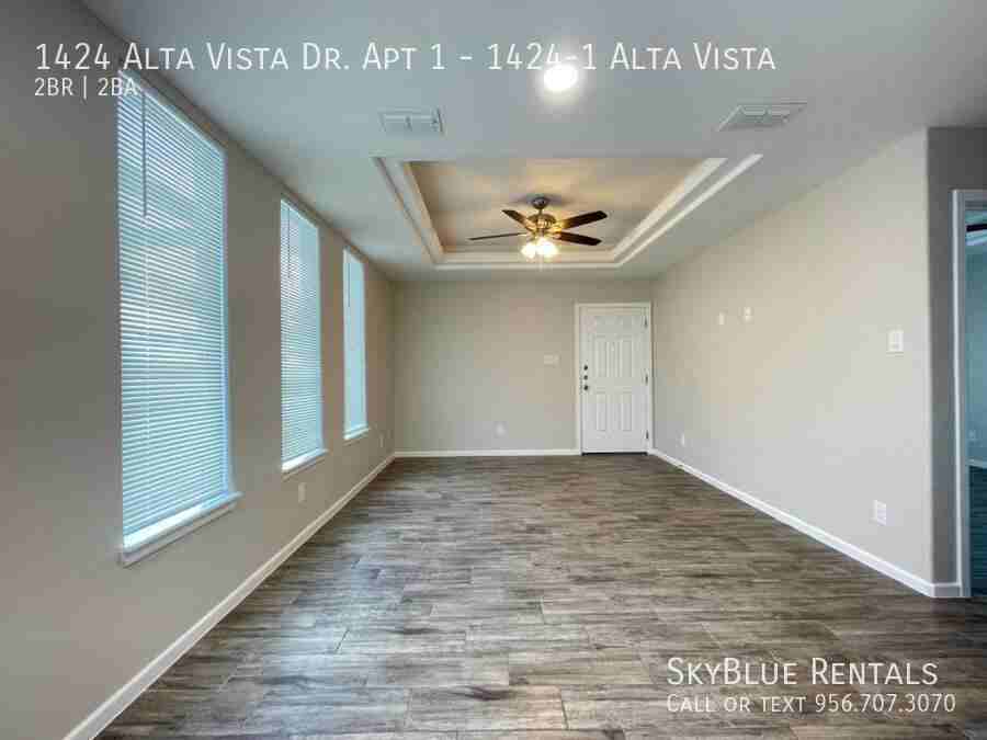 1424 Alta Vista Dr Apt 1 - Photo 4 of 11