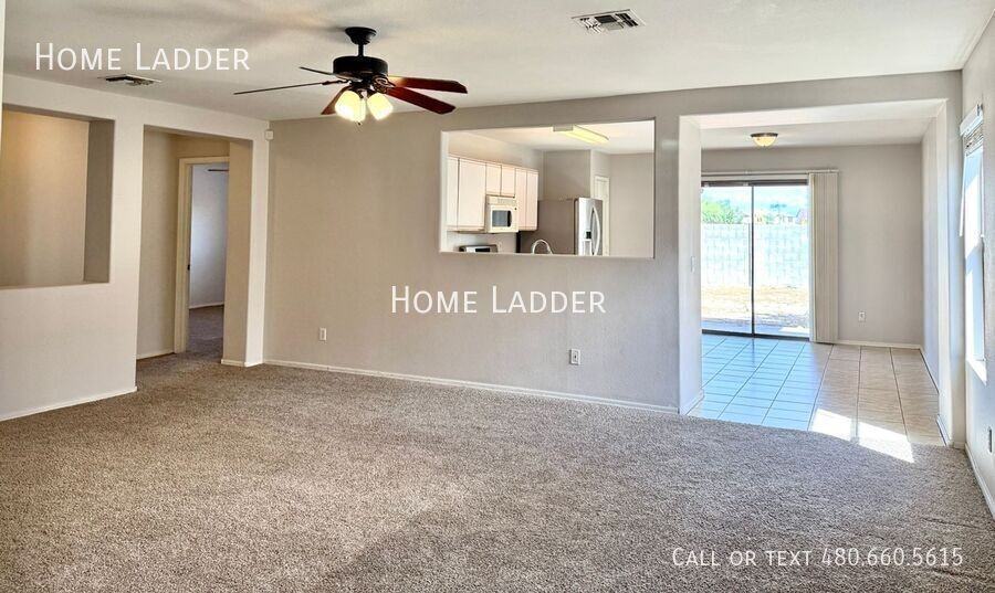 11776 W Larkspur Rd - Photo 2 of 16