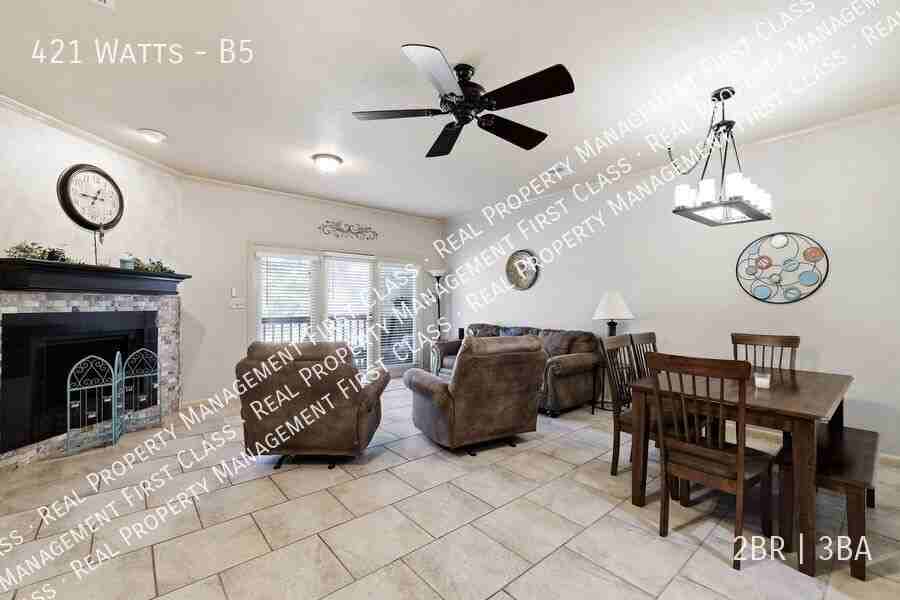 421 Watts Ln #B5 - Photo 5 of 27