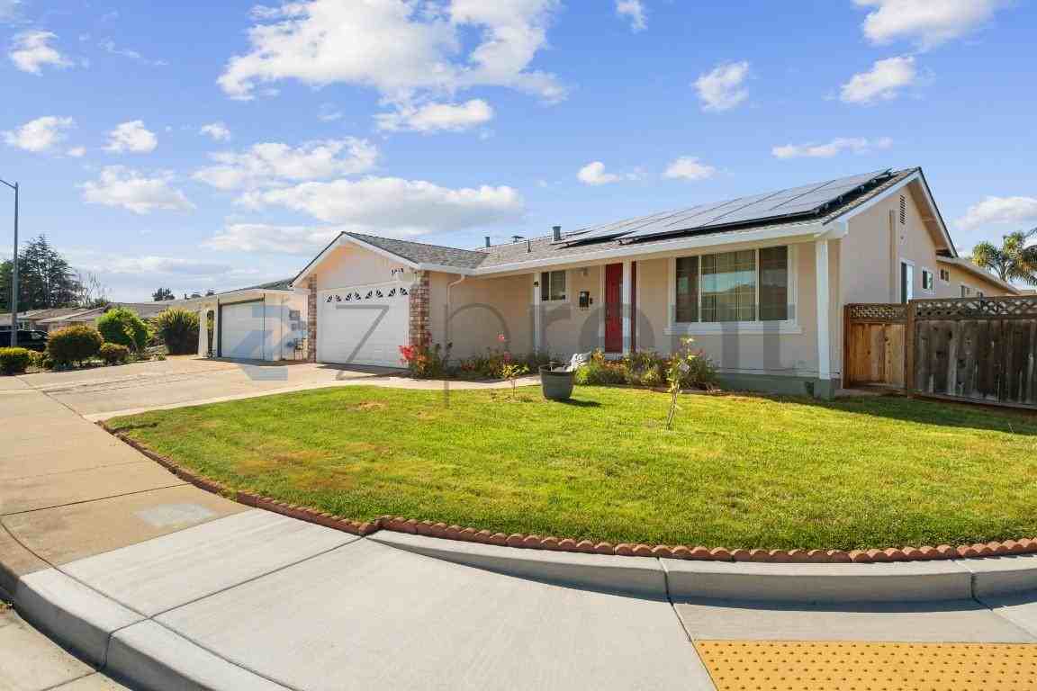 3019 Paine Ct - Photo 2 of 29