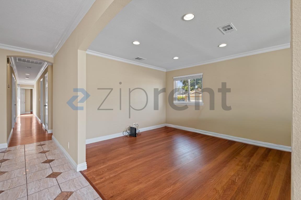 3019 Paine Ct - Photo 6 of 29