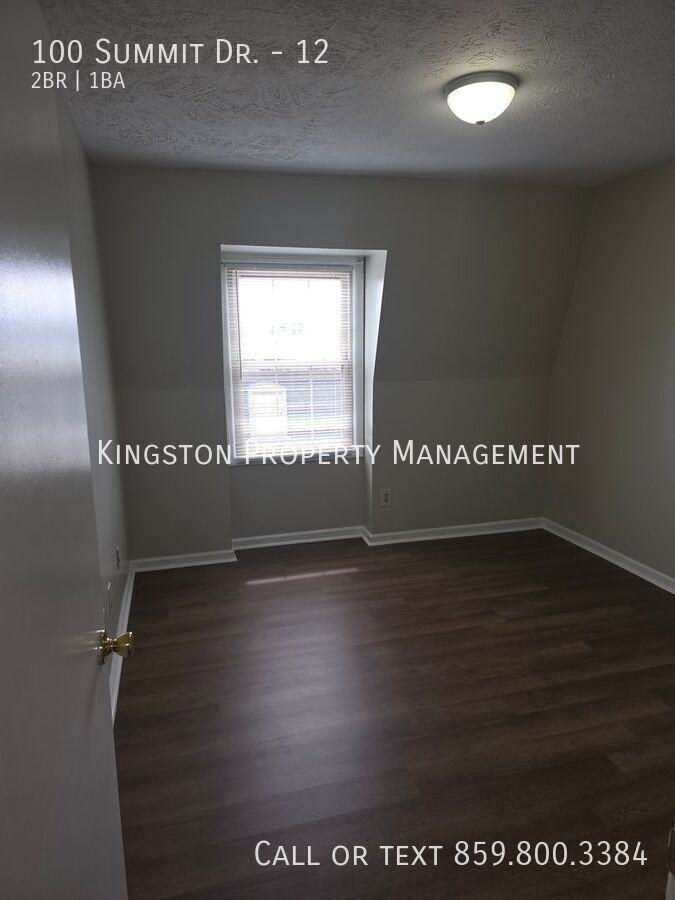 100 Summit Dr #12 - Photo 5 of 9