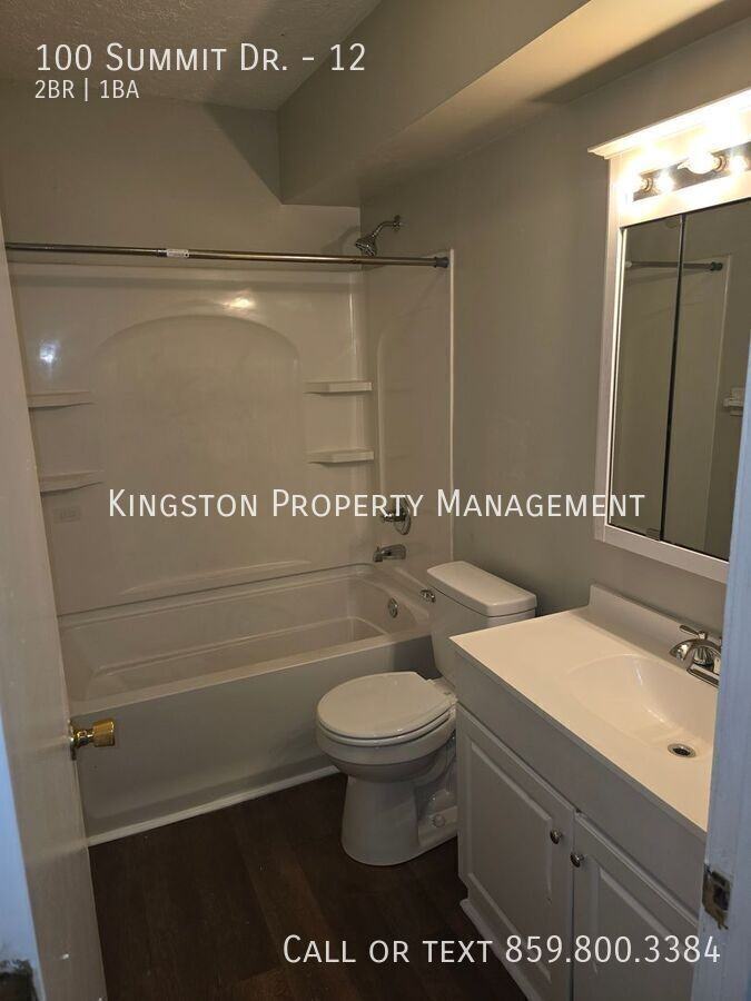 100 Summit Dr #12 - Photo 6 of 9