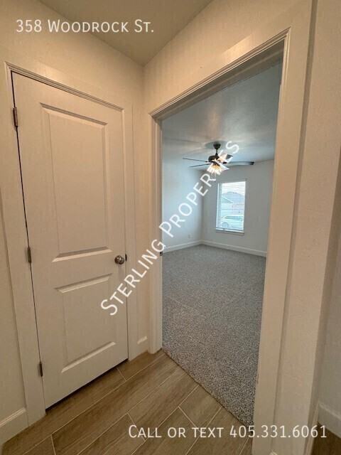 358 Woodrock St - Photo 4 of 27