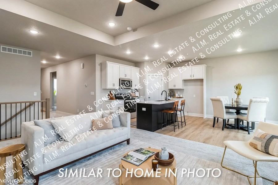 3212 Ne Fawn Ln - Photo 3 of 33