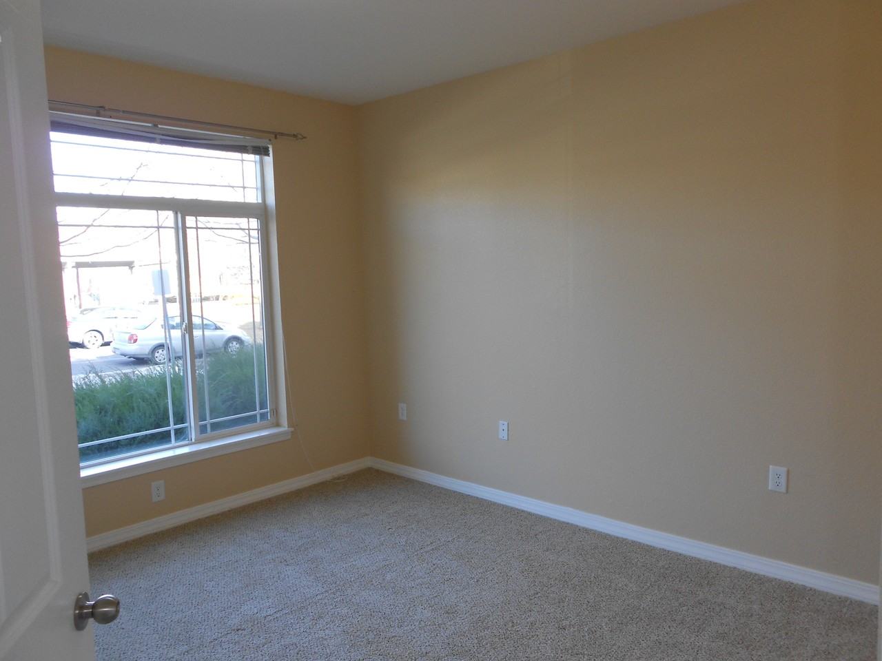 2450 Windrow Dr #E101 - Photo 7 of 11