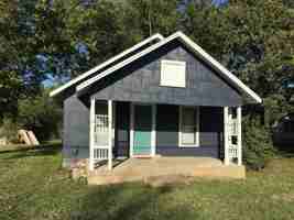 featured image of 417 N Linwood Ave