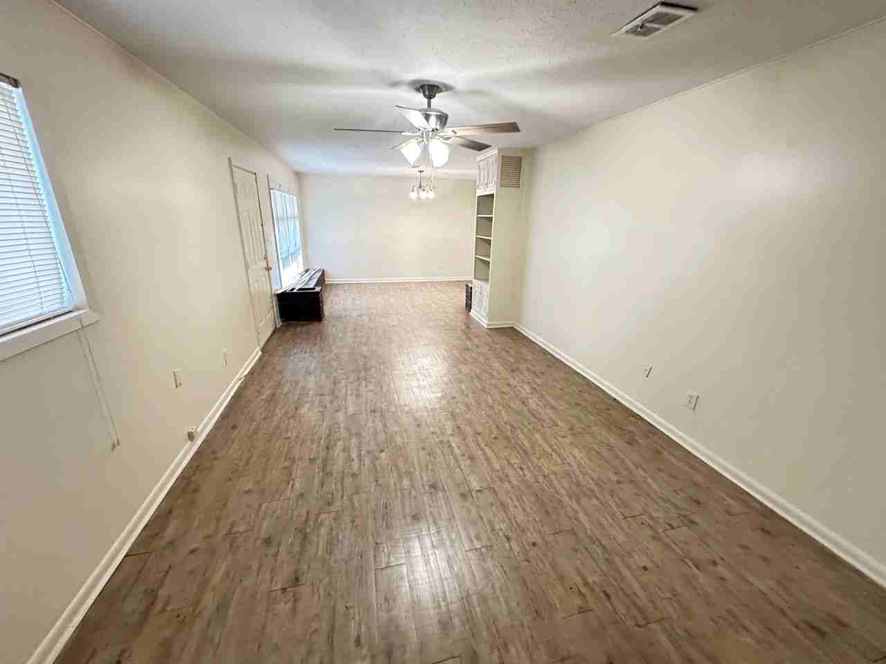 103 Sykes Park Cir - Photo 6 of 24