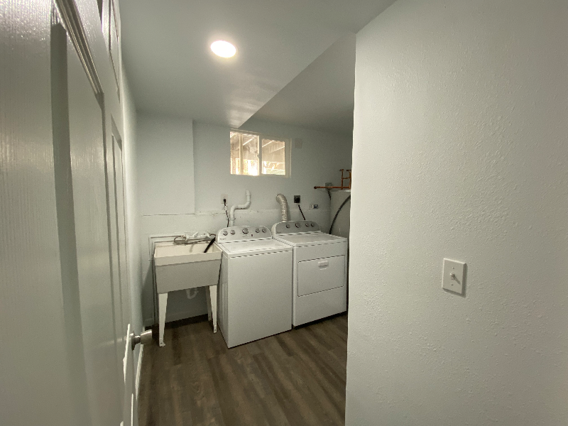 243 N Opio Pl - Photo 5 of 8