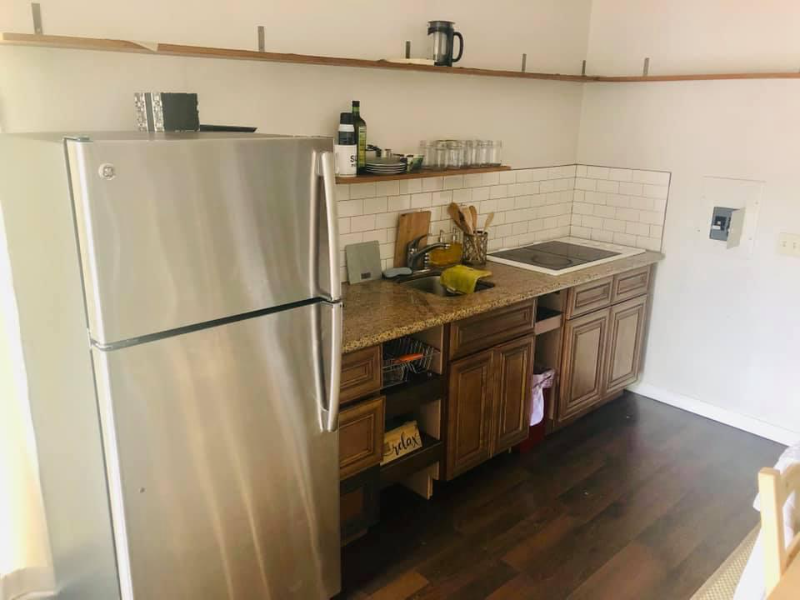 692 2nd Ave - Photo 3 of 7