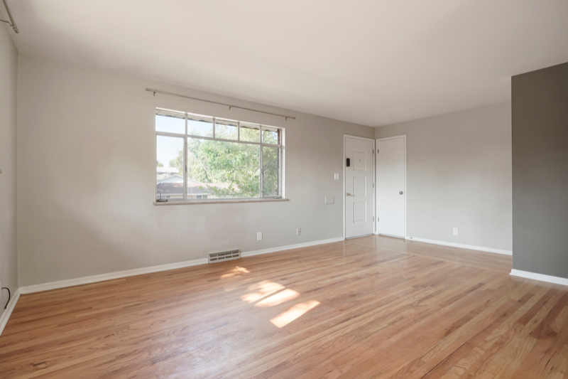 1390 W Berry Dr - Photo 4 of 17