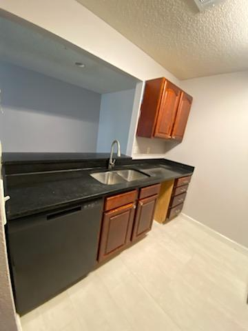 2035 Dixie Belle Dr - Photo 6 of 10