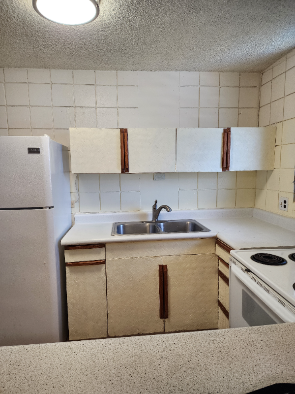 1506 Kaumualii St #D312 - Photo 4 of 11