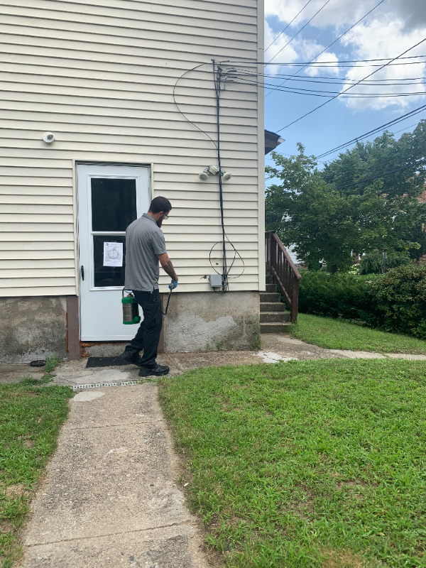 000 Auburn St #1L - Photo 3 of 12