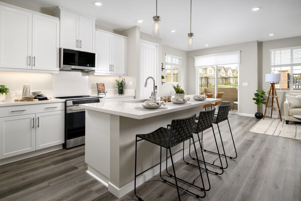 10439 Barrena Loop - Photo 7 of 50