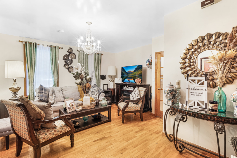 231 Ripley Pl #1 - Photo 2 of 10