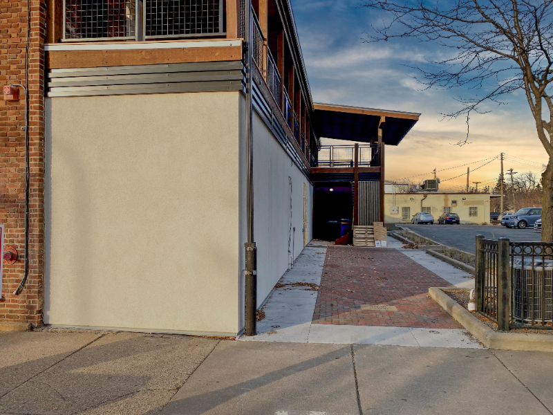 2205 1/2 Central Ave Ne #3 - Photo 3 of 25