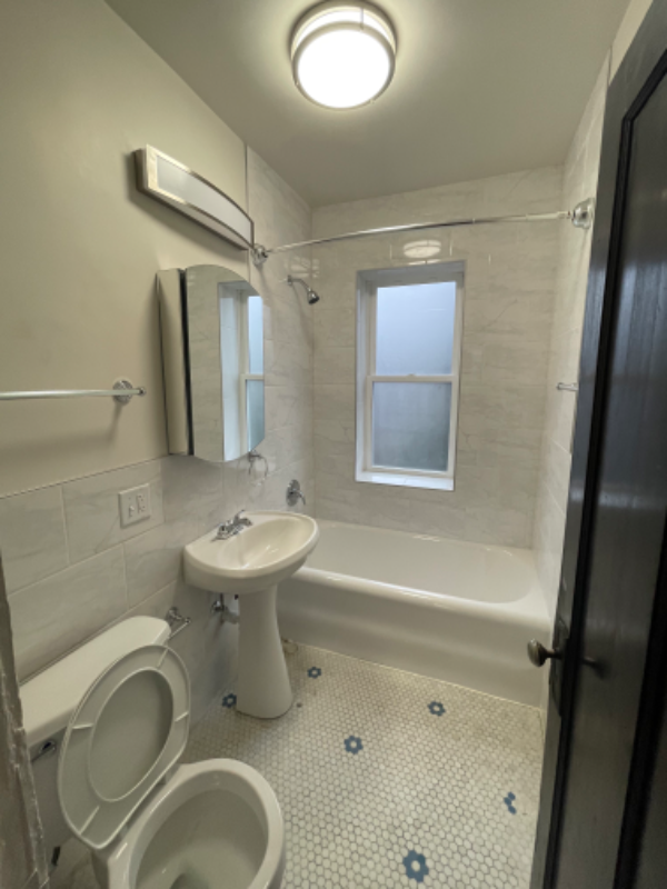 7252 N Hamilton Ave - Photo 5 of 12