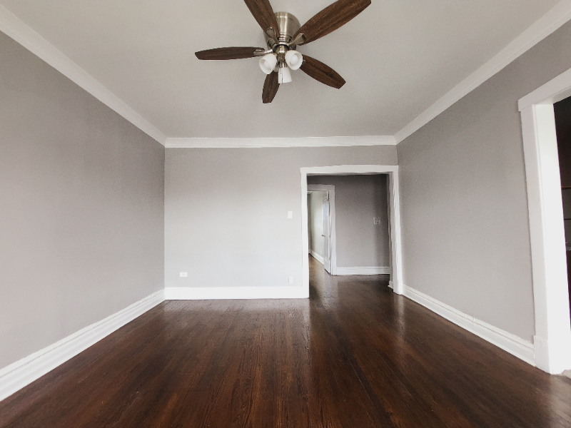 3114 W 61st St #1 - Photo 4 of 9