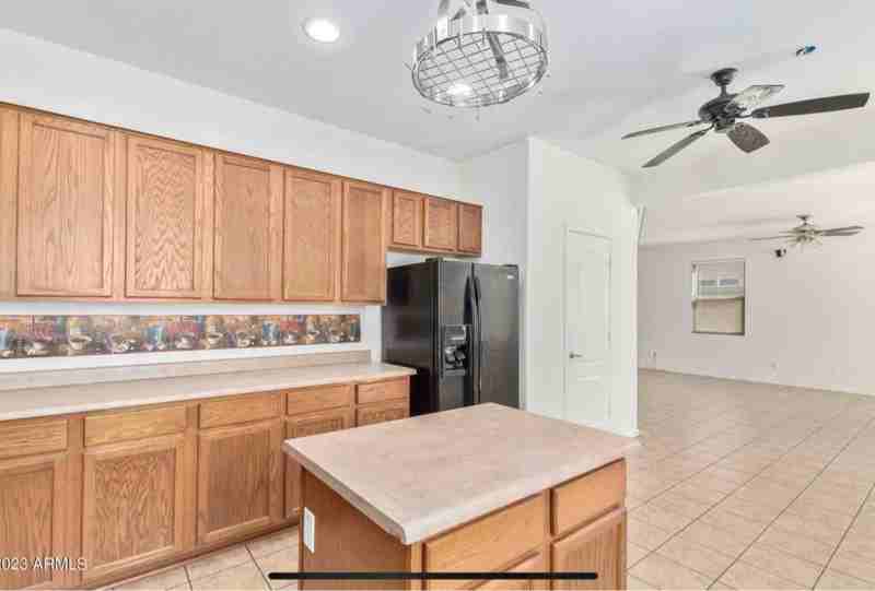 6935 W Carson Rd - Photo 5 of 21