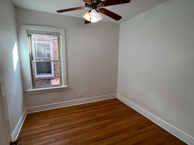 6018 N Melvina Ave #2 - Photo 7 of 17