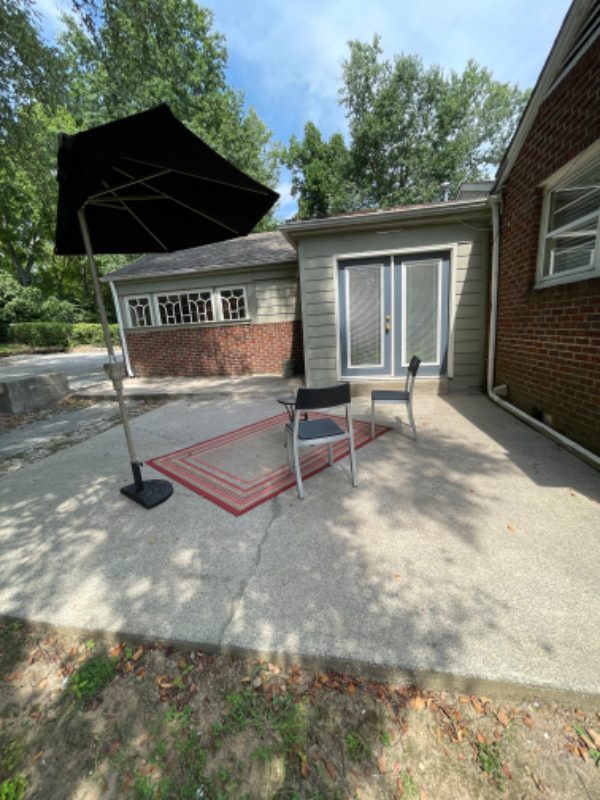 4924 Stillwood Dr - Photo 4 of 28