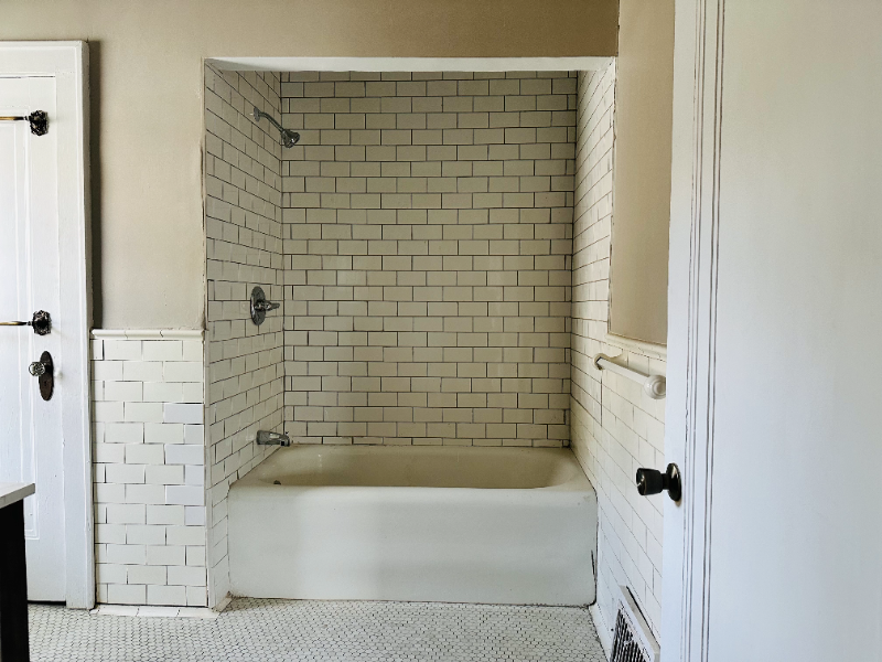 839 N Howard St - Photo 6 of 14