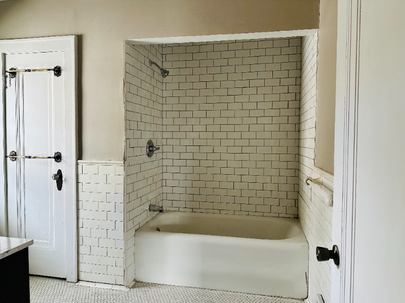 839 N Howard St - Photo 7 of 14