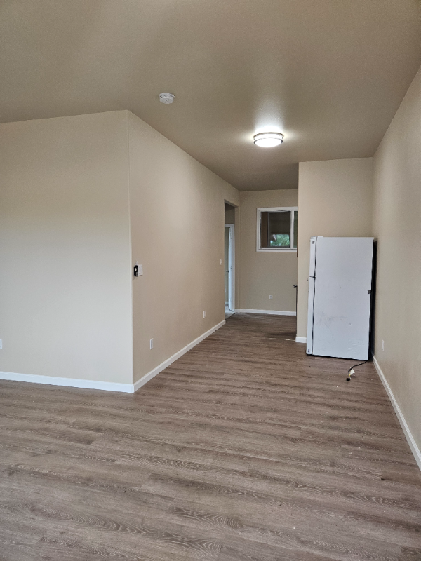 180 S Lehua St - Photo 2 of 8