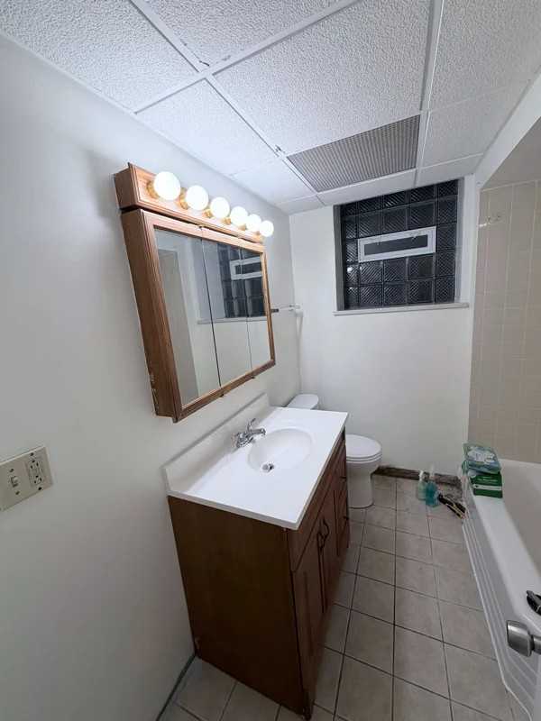 3414 N Ridgeway Ave #G - Photo 5 of 7