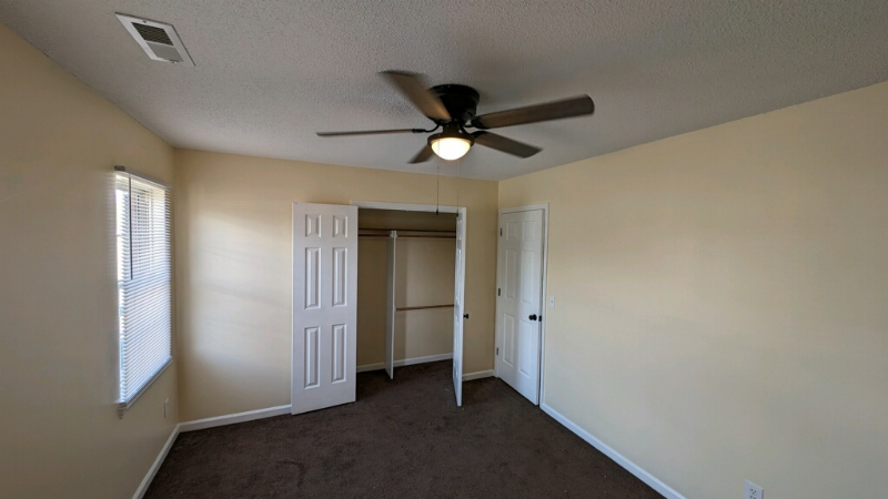 425 Elmira St #B - Photo 2 of 14