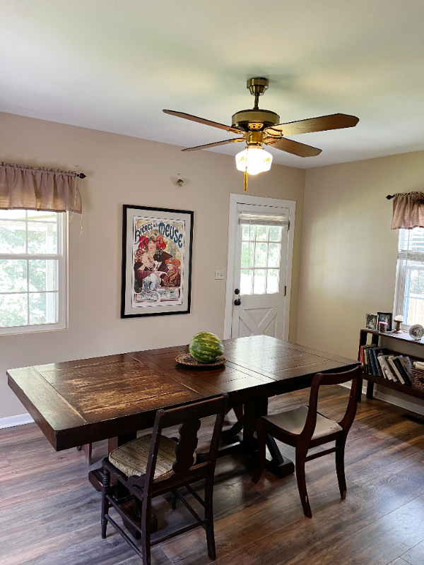 1529 Yancey St - Photo 4 of 20