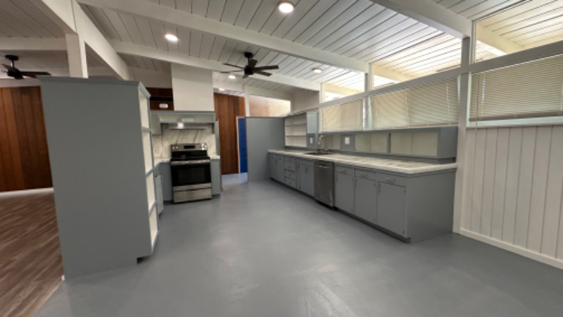 1036 W Alamos Ave - Photo 2 of 18