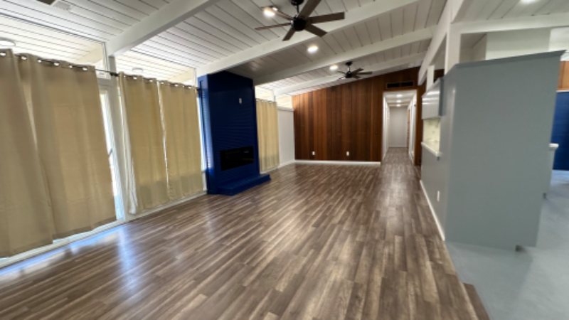 1036 W Alamos Ave - Photo 4 of 18