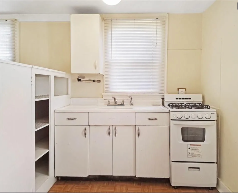 451 Durand Dr Ne #1 - Photo 6 of 9