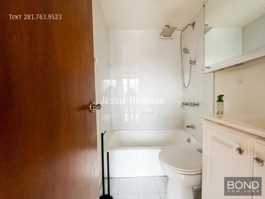 70 W 87th St #PH - Photo 7 of 8