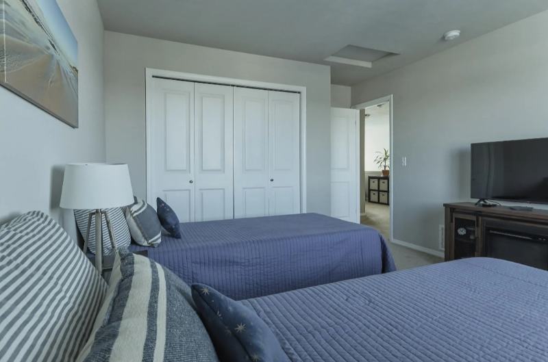 8567 N James Dr - Photo 4 of 49