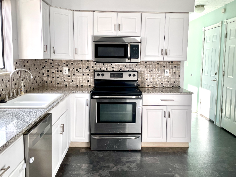 4017 Blueberry Hollow Rd - Photo 2 of 18